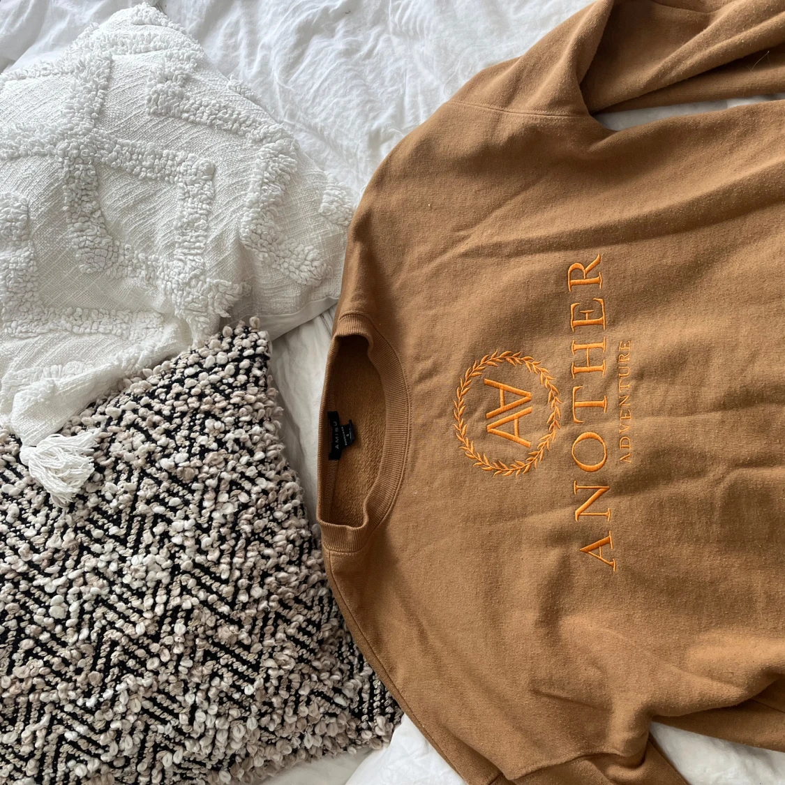 Brun sweatshirt från amisu