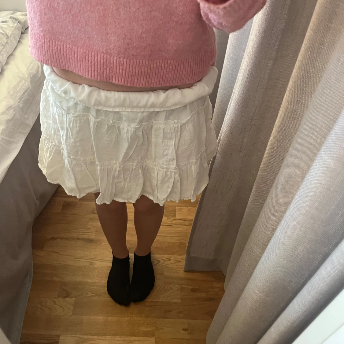 Vit volangkjol i bomull💓 - 1