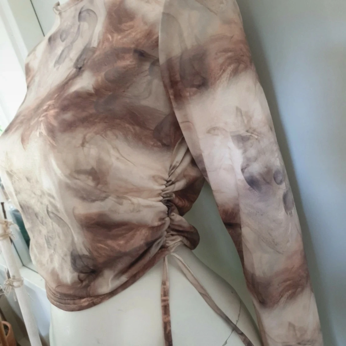 Beige och brun mesh topp med snörning - 3