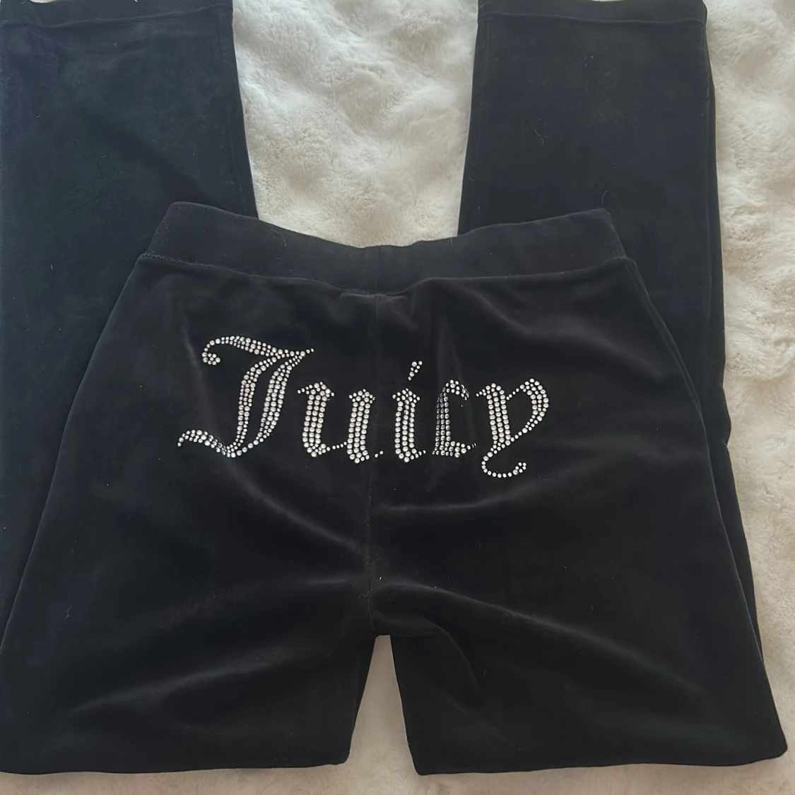 Svarta Juicy Couture mjukisbyxor S - 1