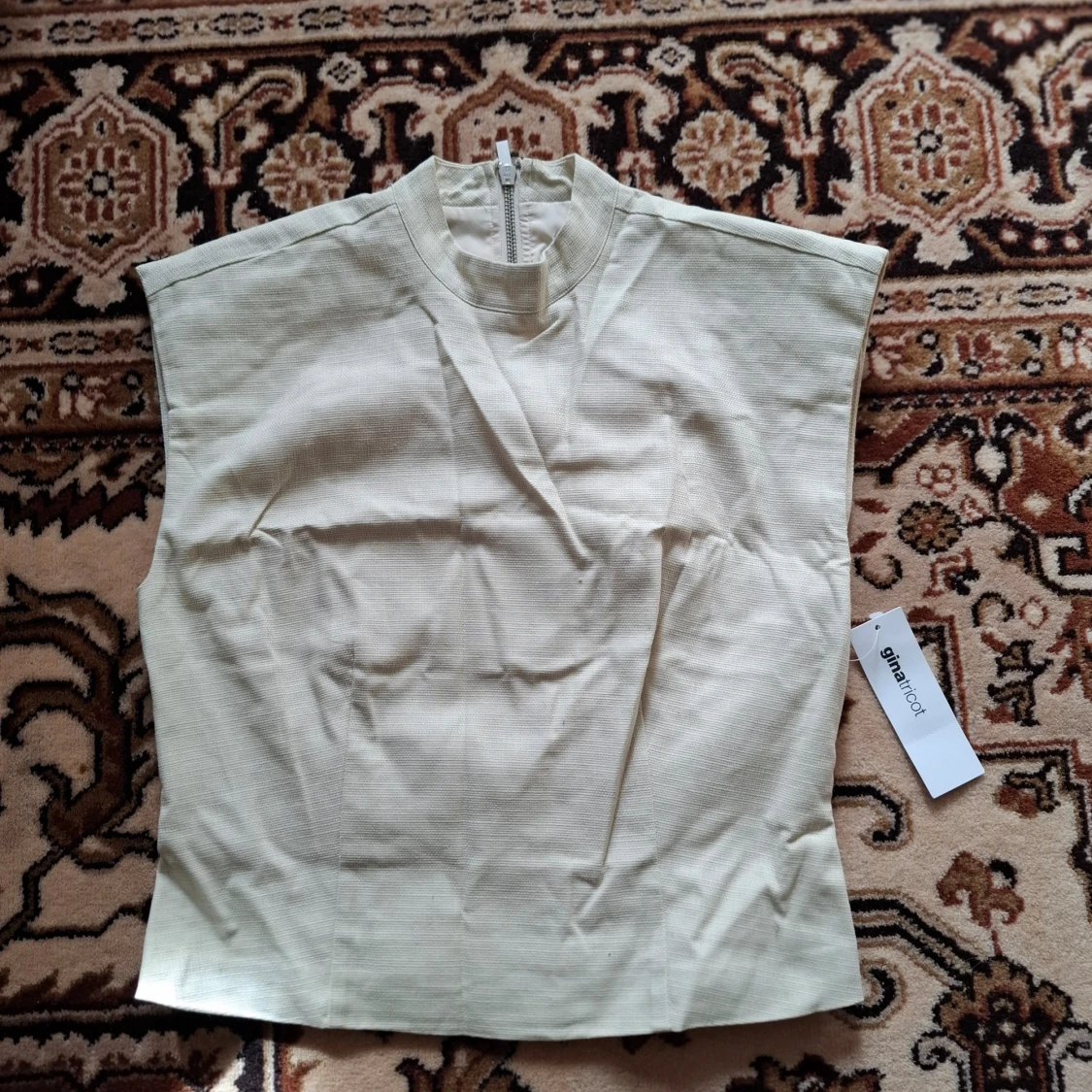 Beige ärmlös topp från Object - 1