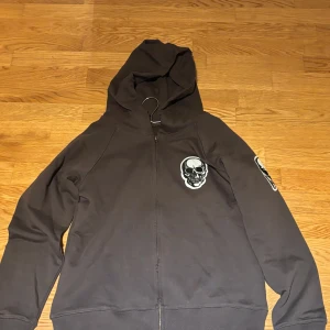 Number nine zip up - Number nine zip up, inga tags, använd typ tre ggr