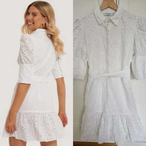 Vit klänning från NA-KD i storlek 36/xs/s - Superfin sommarklänning från NA-KD i storlek 36/xs/s. Passar perfekt till t.ex studenten eller skolavslutningen! Tidigare ägare har förkortat skärpet.