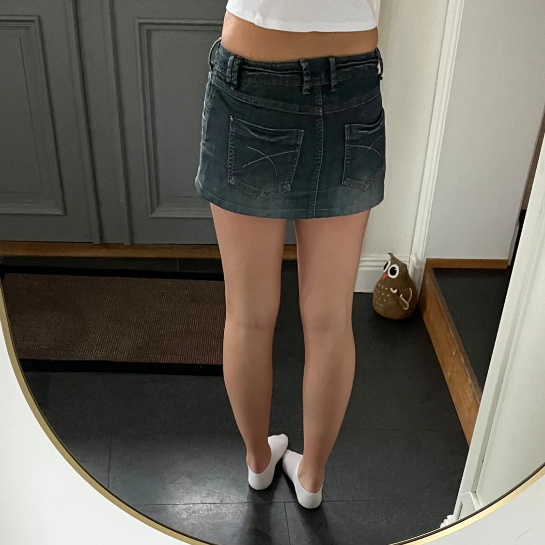 Blå lågmidjad jeanskjol  - 4