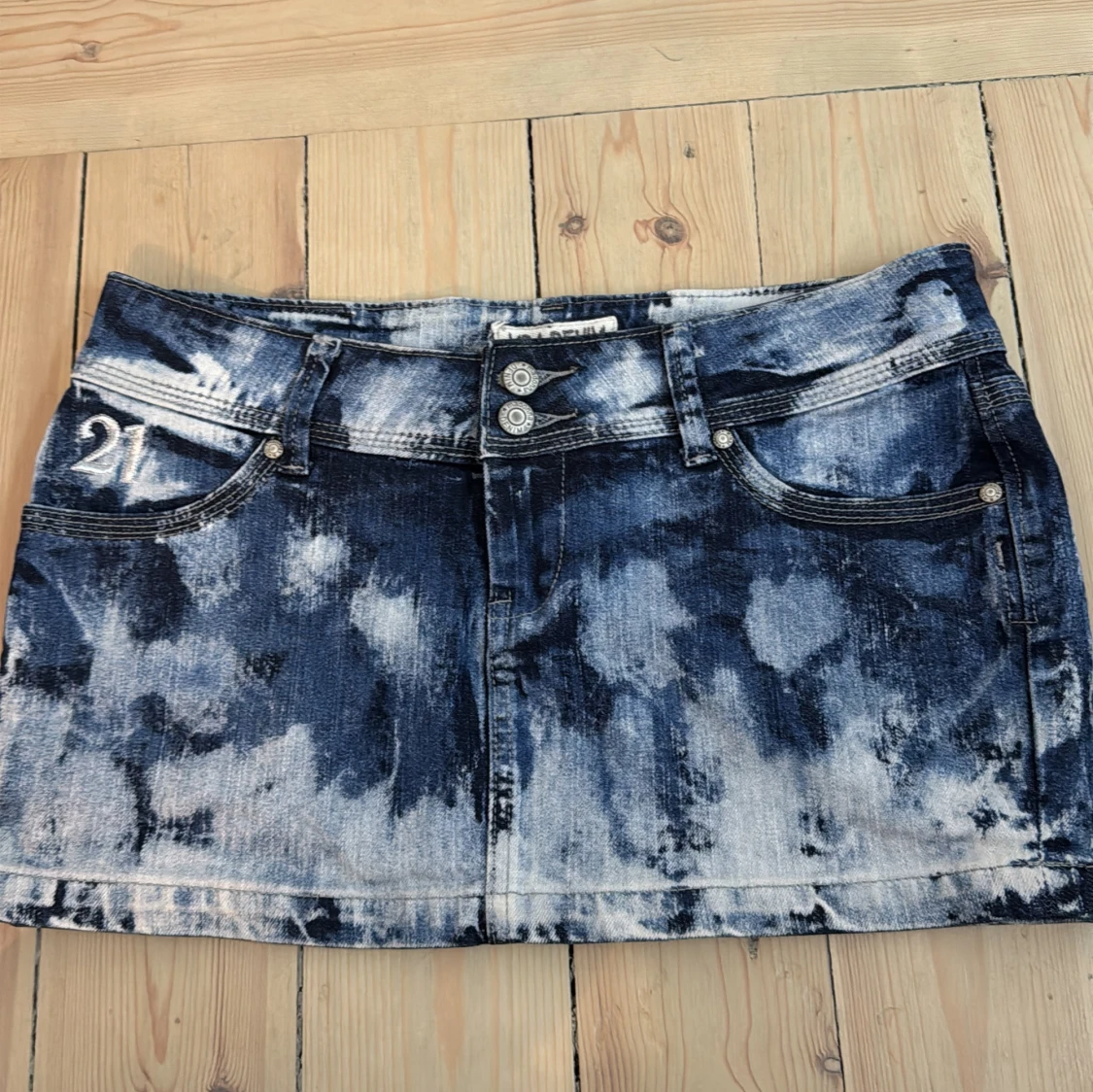 Blåvit jeanskjol från MOA DENIM - 2