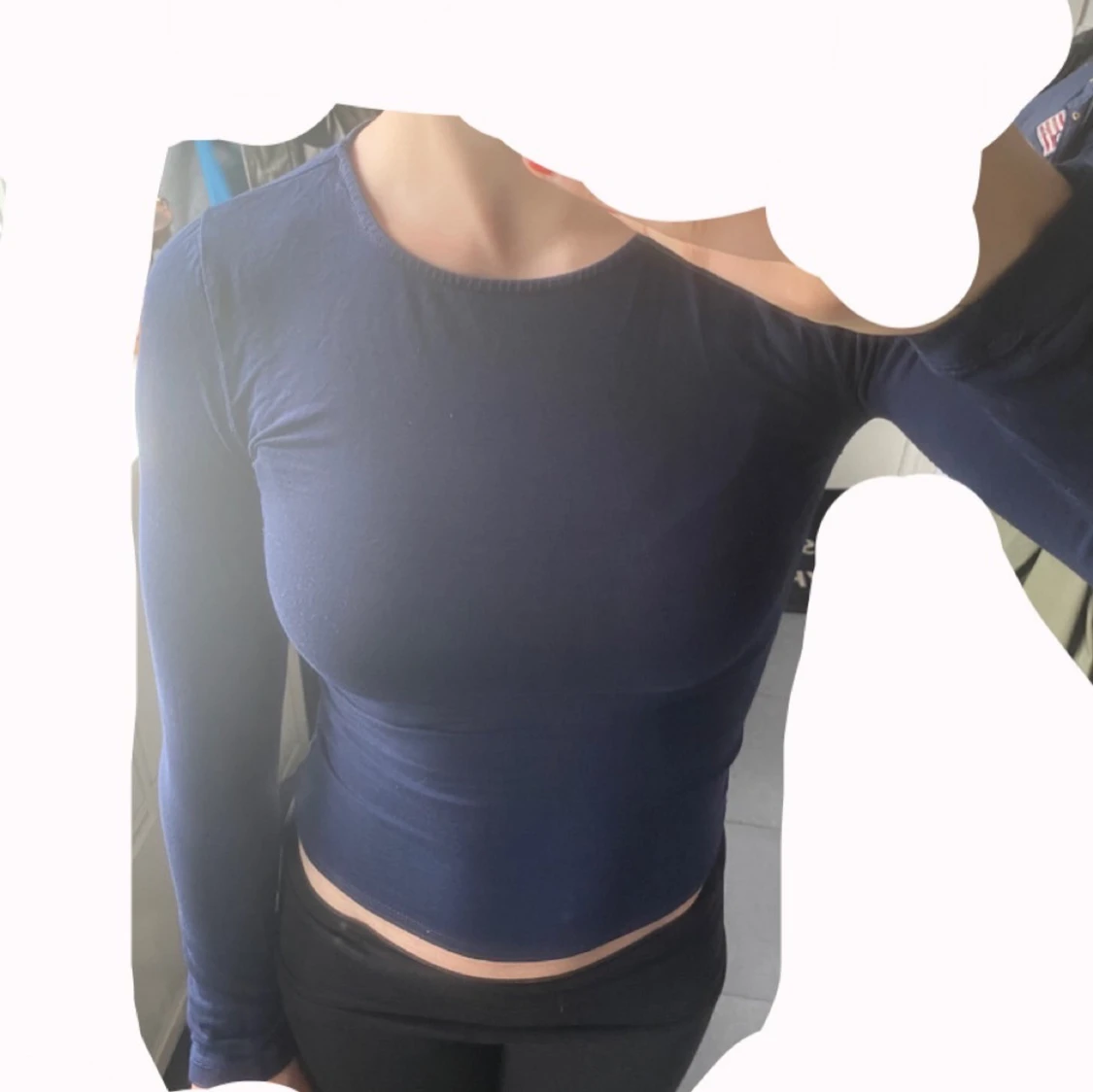 Mörkblå långärmad topp Gina Tricot