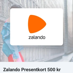 Presentkort Zalando 500kr - Hej!  Säljer presentkort från Zalando som är laddat med 500kr, säg till om ni vill ha presentkort från något annat ställe så kan jag kanske fixa det! Betalning sker så: 1. du swishar mig 2. Jag ger koden till dig