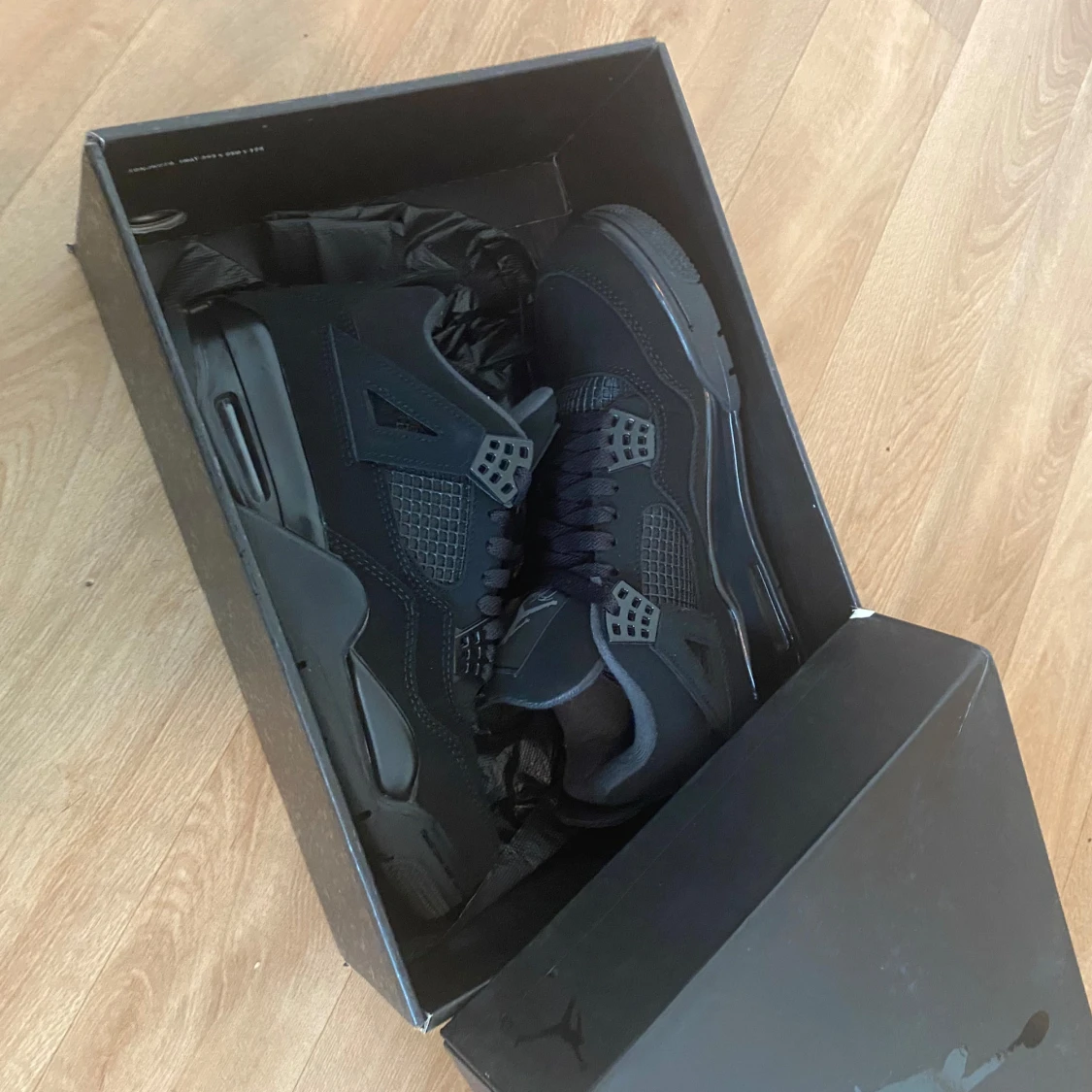 Jordan 4 blackcat  - 2