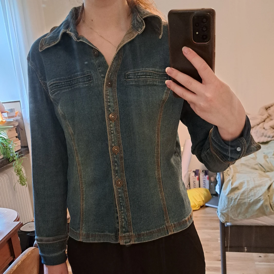 Vintage blå/grön jeansjacka med knappar - 1