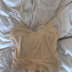 Pointelle topp  - Pyjamas topp/topp från hm i ljusgult passar S/m