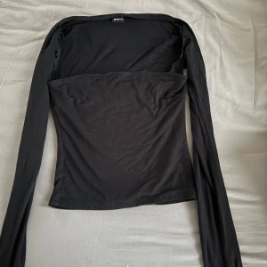 Tröja från Gina tricot - I bra skick 