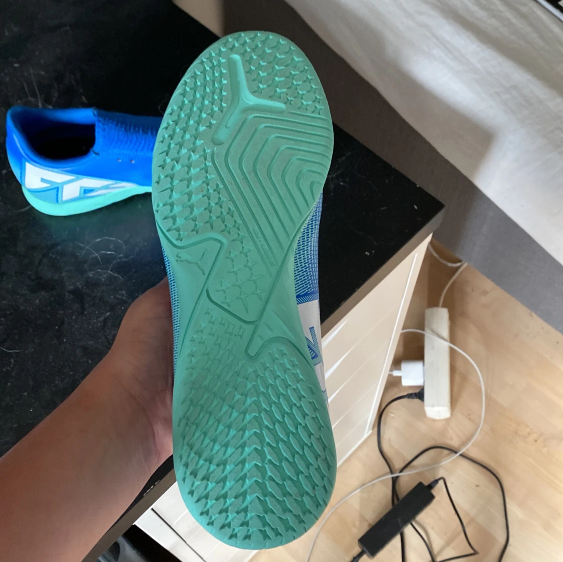 Blåa Puma fotbollsskor inomhus - 2