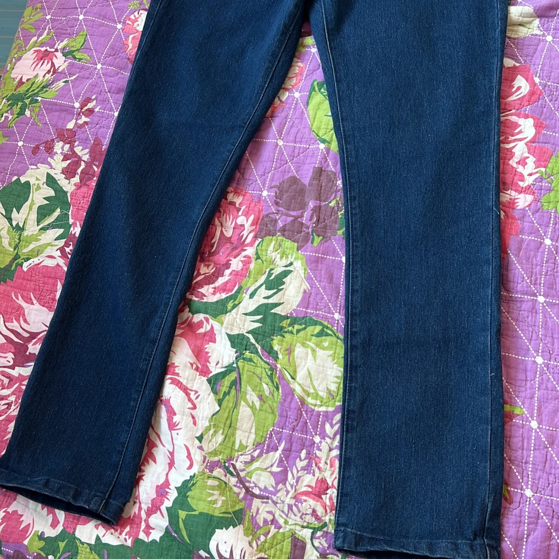 Mörkblå jeans från Dea Axelssons, stl 38 - 3