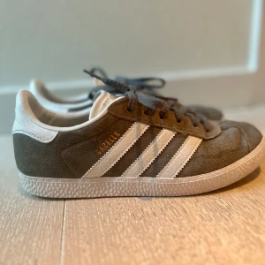 Adidas sneakers  - Modell gazelle!😊