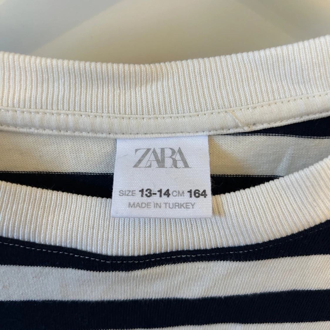 Randig långärmad tröja från Zara - 1