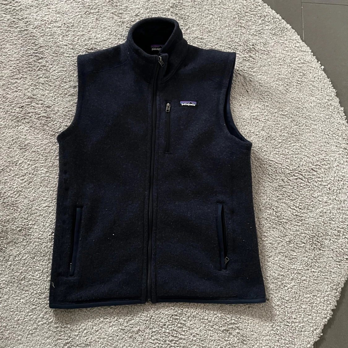 Mörkblå fleeceväst från Patagonia