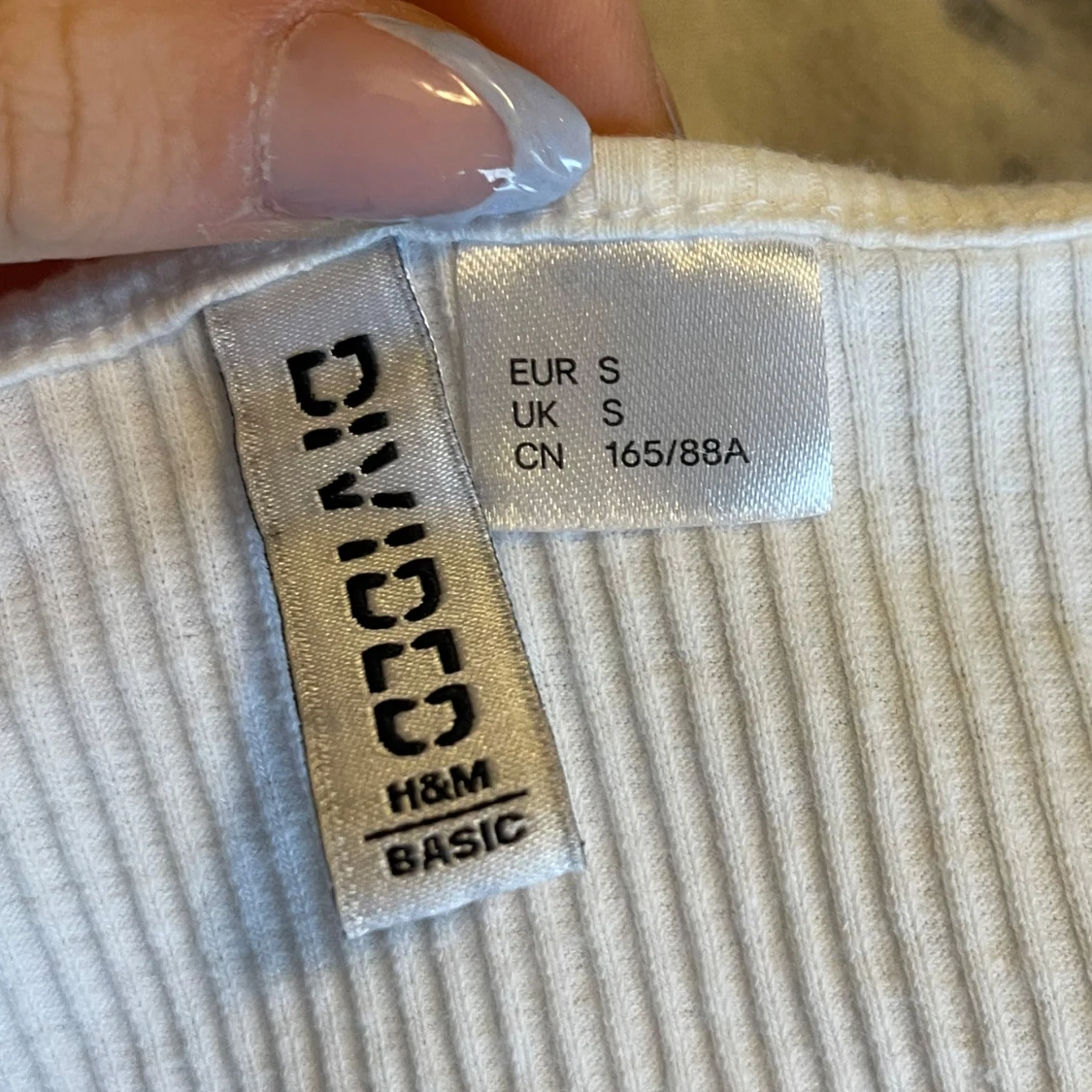 Vit topp från H&M  - 3