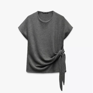 Zara topp - Aldrig använd, prislapp kvar💗