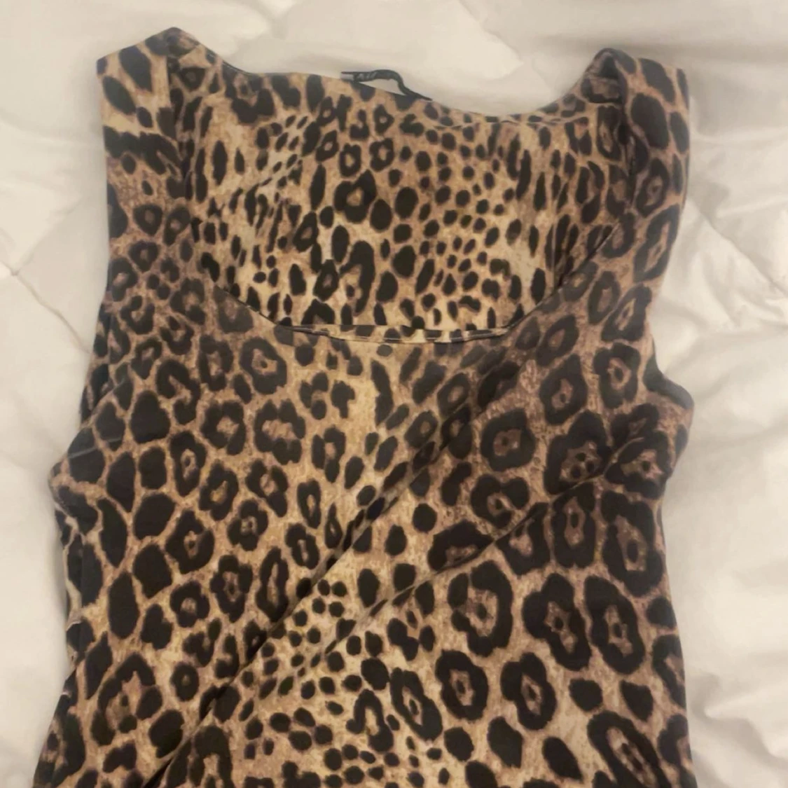 Leopardmönstrad ärmlös topp från Zara - 1