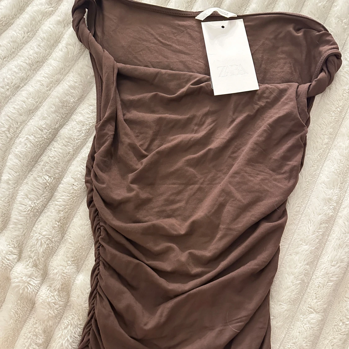 Brun topp från zara