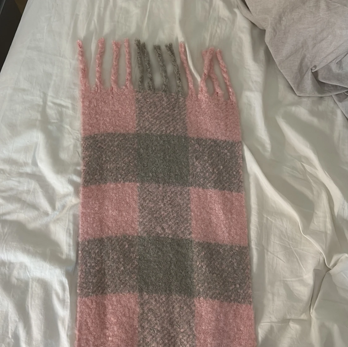 Rutig rosa och grå halsduk Victoria's Secret - 1