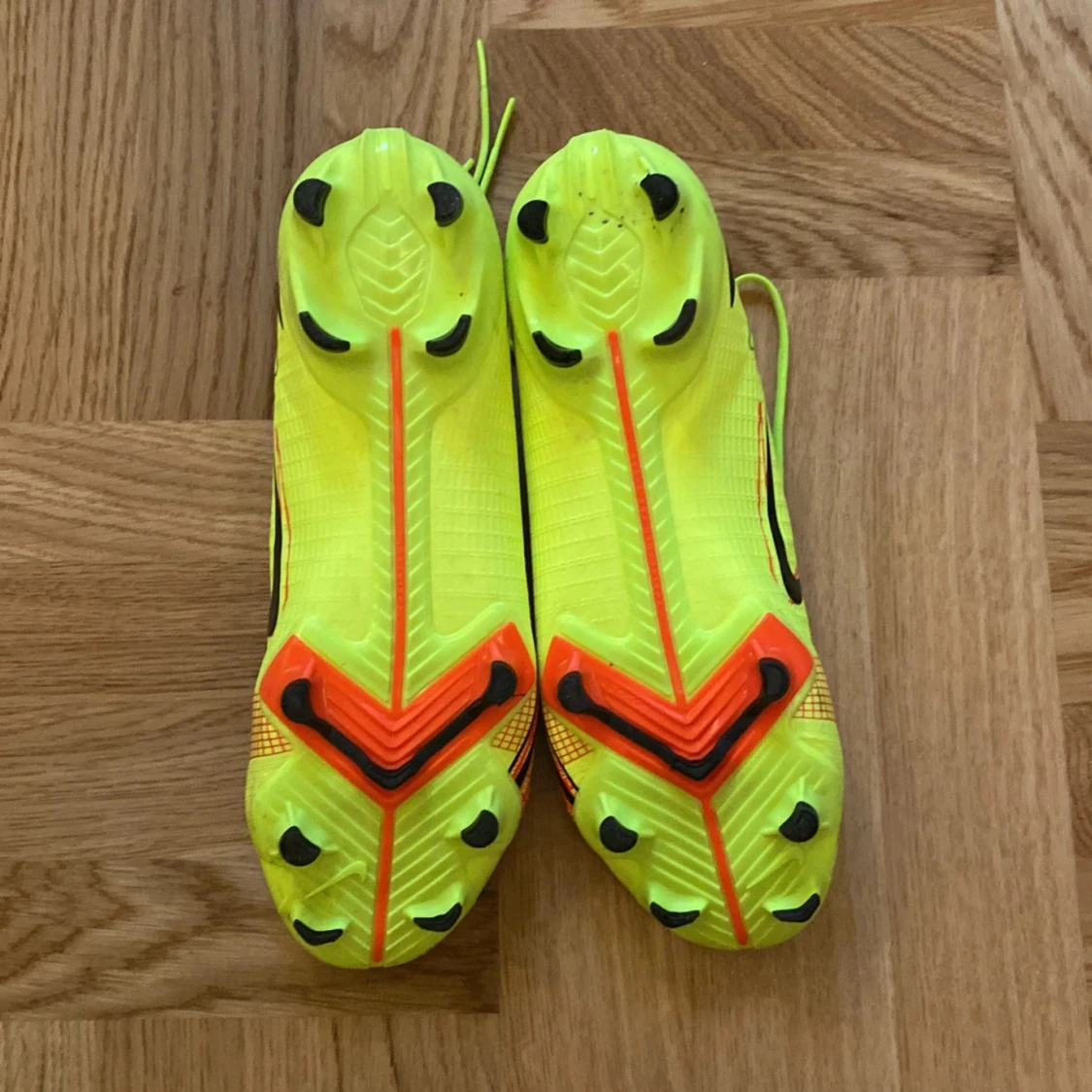 Nike Mercuial fotbollsskor  - 90