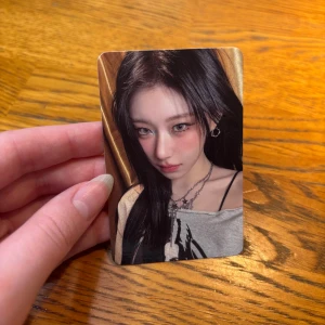 Itzy Chaeryeong photocard  - Från Itzy Girls Will Be Girls Binder version album