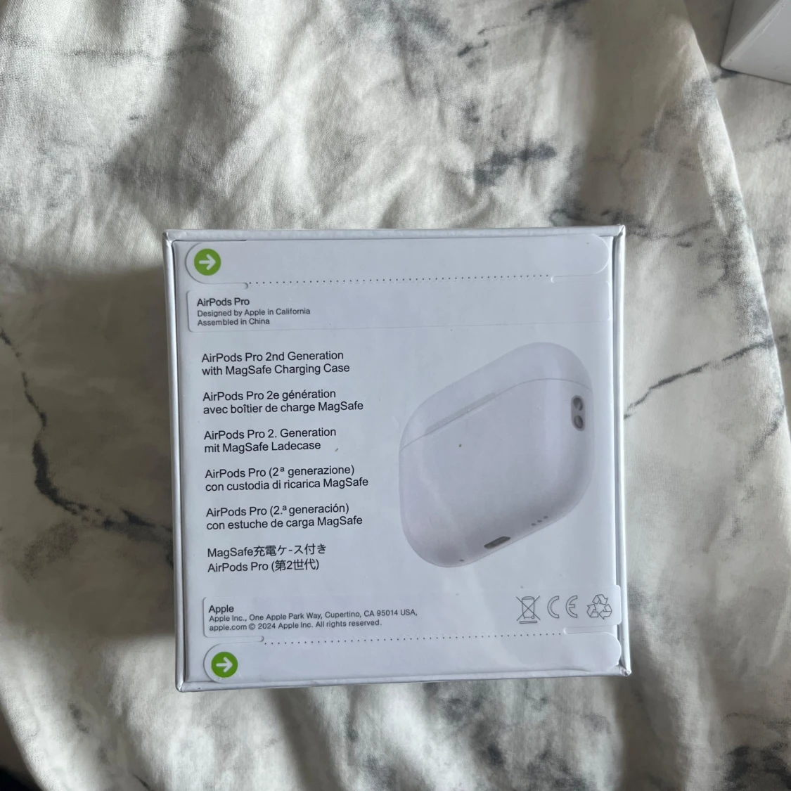 Ãịr pøđś prõ 2 - 4