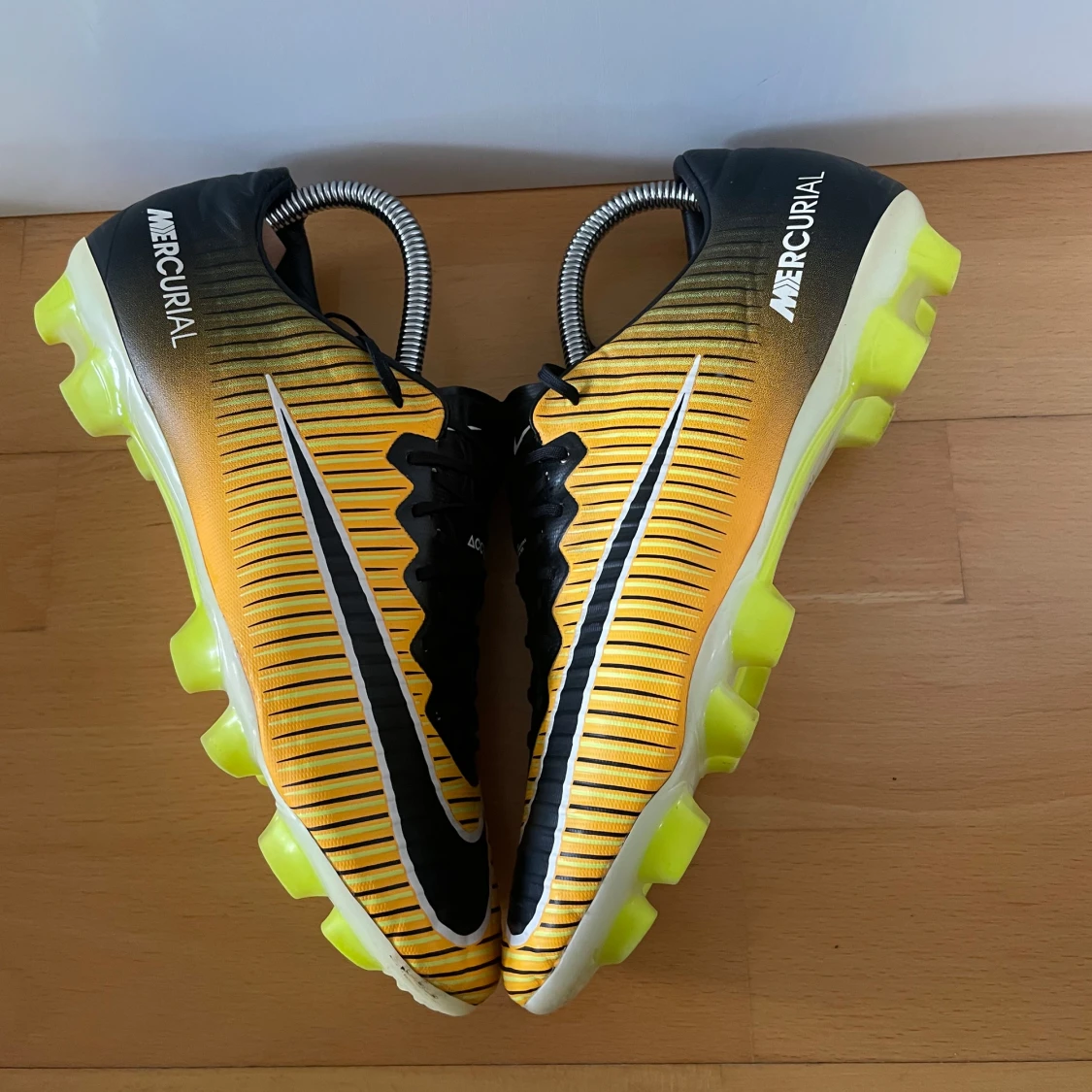 NIKE MERCURIAL VAPOR AG - 4