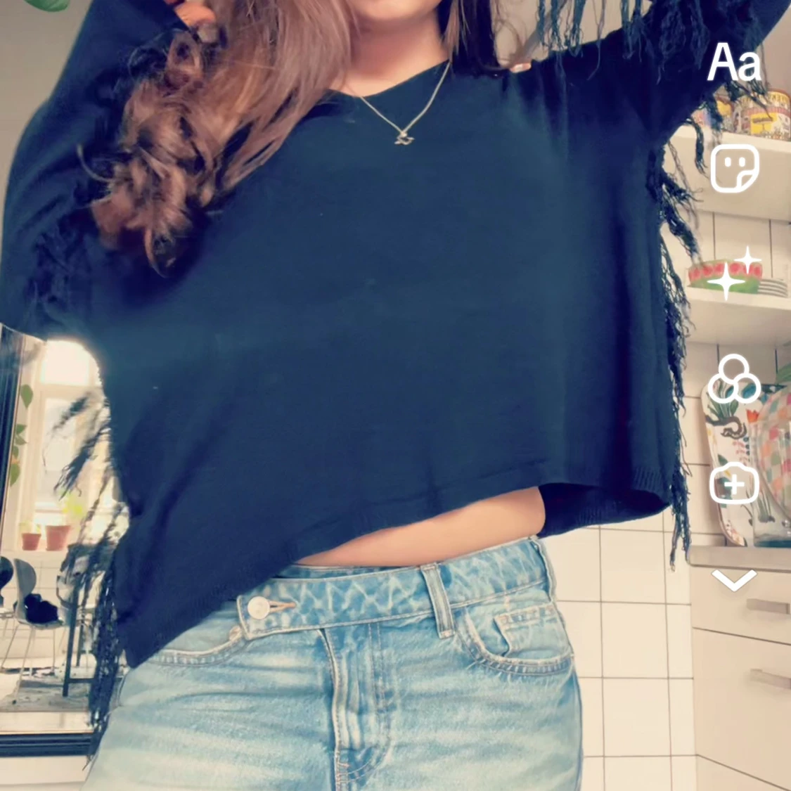 Svart croppad tröja - 1