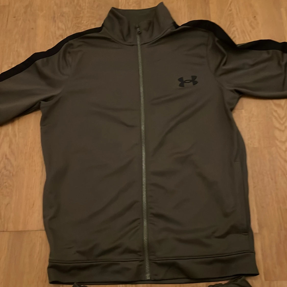 Under armour tracksuit  - 1