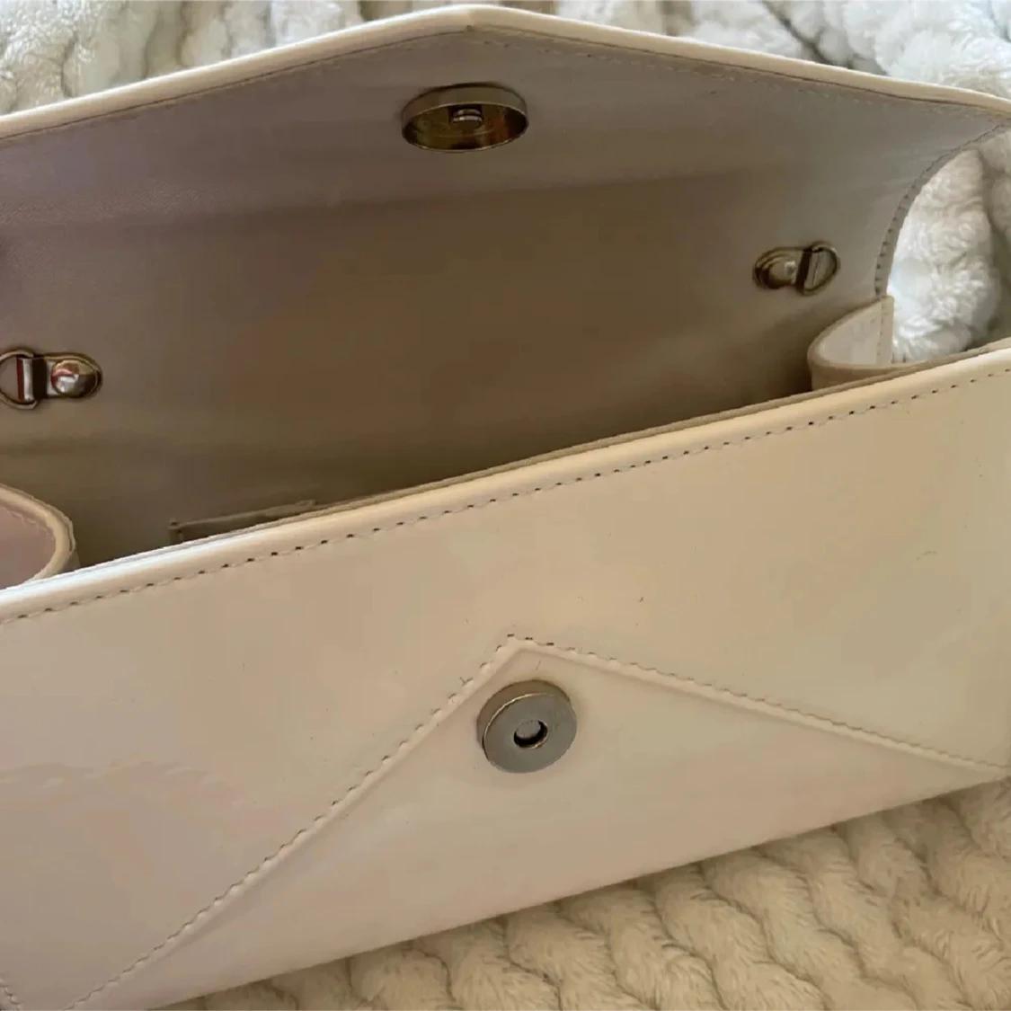 Vit kuvertväska - 3