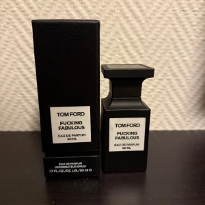 Tom Ford Fucking Fabolous - Säljer denna då de inte används längre och vill ha något annat. Runt 30ml kvar. Skriv om ni har några frågor. Pris kan diskuteras vid snabb affär!