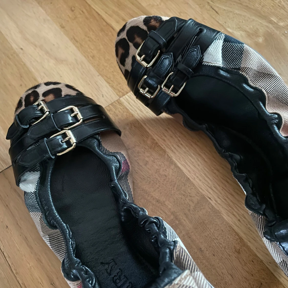 Burberry ballerina skor