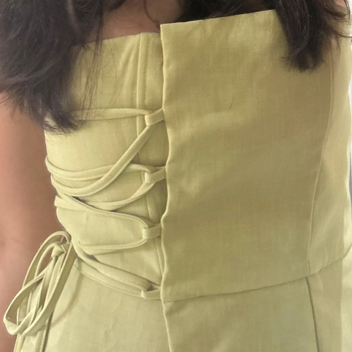 Ljusgrön jumpsuit  - 1