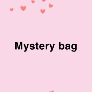 Mystery bag - Jag sätter ihop en egen mystery bag med bla skönhet, smink, hårvård eller kläder! Du bestämmer vad du vill betala men mellan 30-250 kr, det väljer man helt själv. Men värdet du får kommer alltid vara mycket mer än vad du betalade för! 
