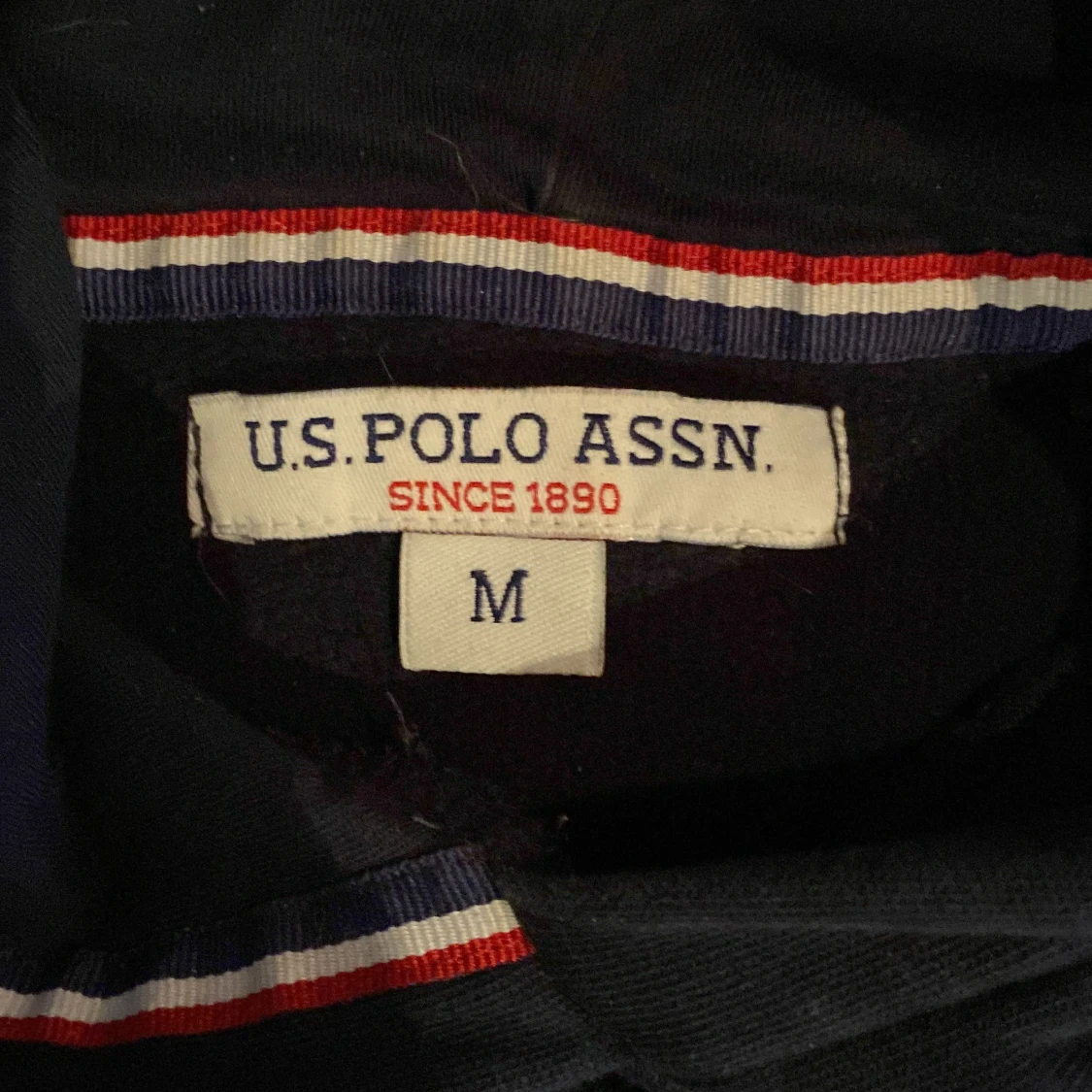 Mörkblå  hoodie från U.S. Polo Assn. - 2