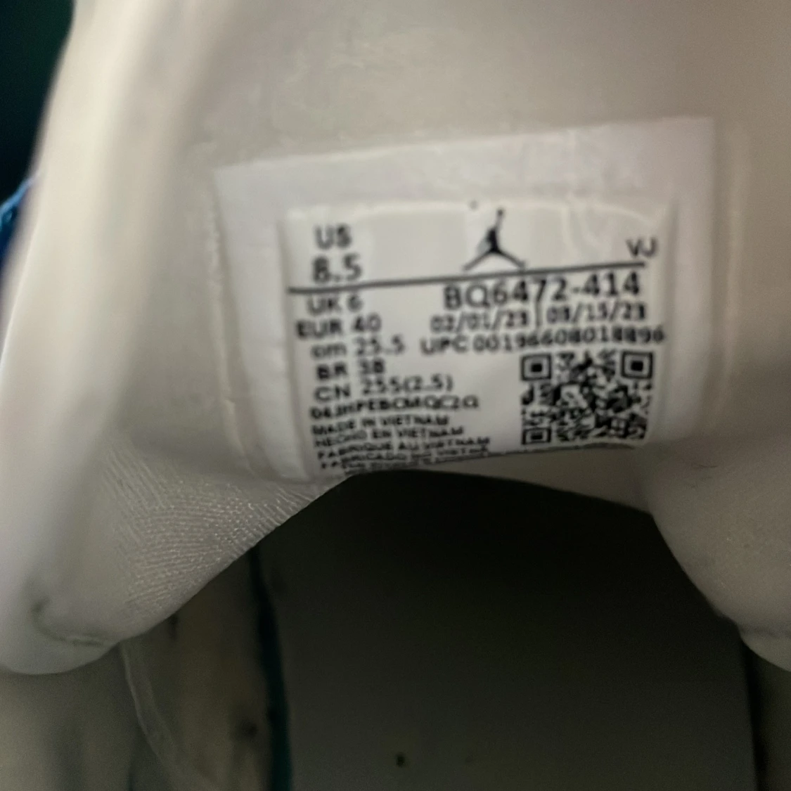 Nike Air Jordan 1 Mid blå och vita - 2