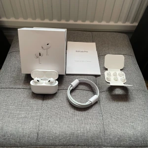 Airpod pro gen 2 - Skriv för  info och frågor🙌🤩