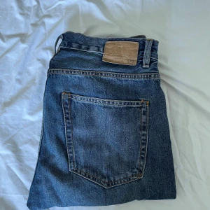 Jeans  - Används ej men inget fel på dem, skriv för mer info 