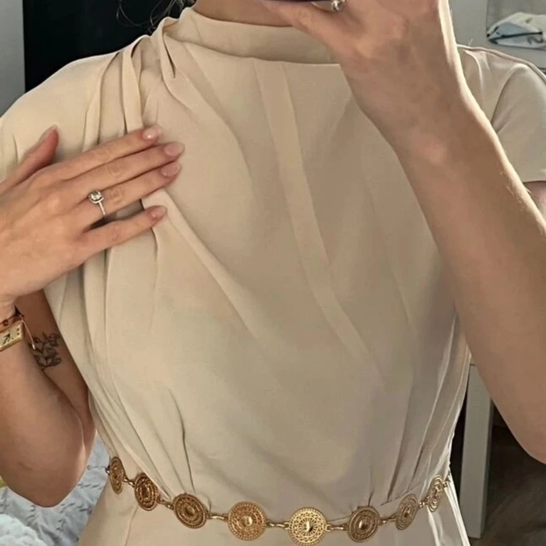 Beige långklänning med kort ärm - 3