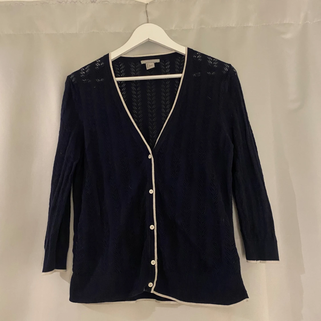 Mörkblå kofta  - 1