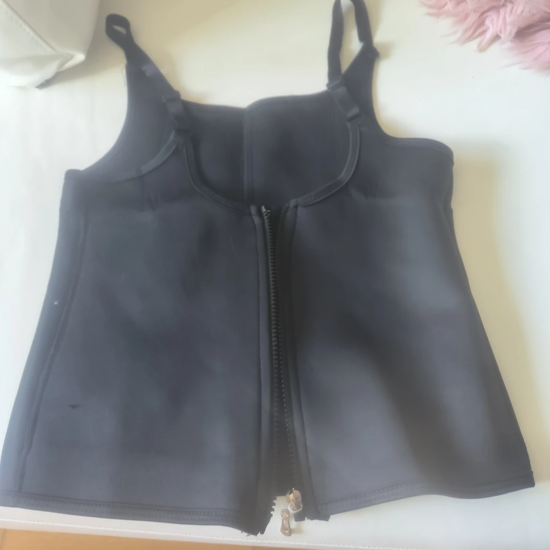 Svart korsett med dragkedja - 1