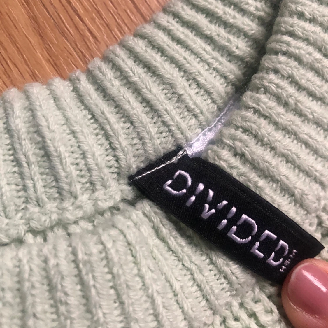 Ljusgrön stickad tröja från Divided - 2