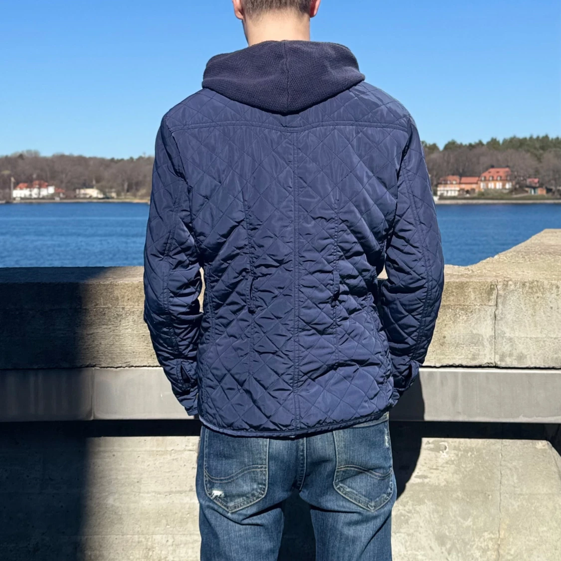 Blå quiltad jacka - 2