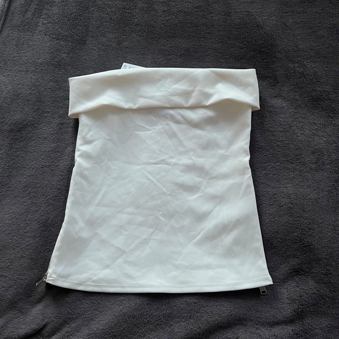 Vit tubtopp med dragkedja - 1