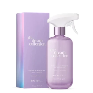 Ny! The Dream Collection Ethereal Home Perfume - Ny! Limited edition doftspray från Rituals, The Dream Collection, med en drömlik blandning av mild jasmin, pudrig iris, varmt sandelträ och mysk. Flaskan är lila med en praktisk sprayfunktion och kan återanvändas för dina krukväxter. Perfekt för att höja stämningen i hemmet. 400ml