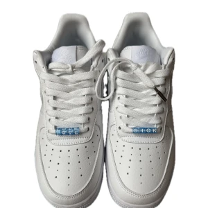 Nike Air Force Nocta CLB - CLB NOCTA , strlk 40 använt ett par gånger ’ nytt skick inga skador , bokstavspälorna+snören tillkommer