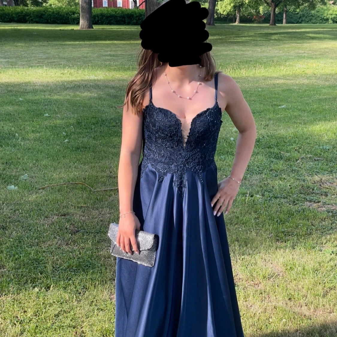 Mörkblå balklänning - 3