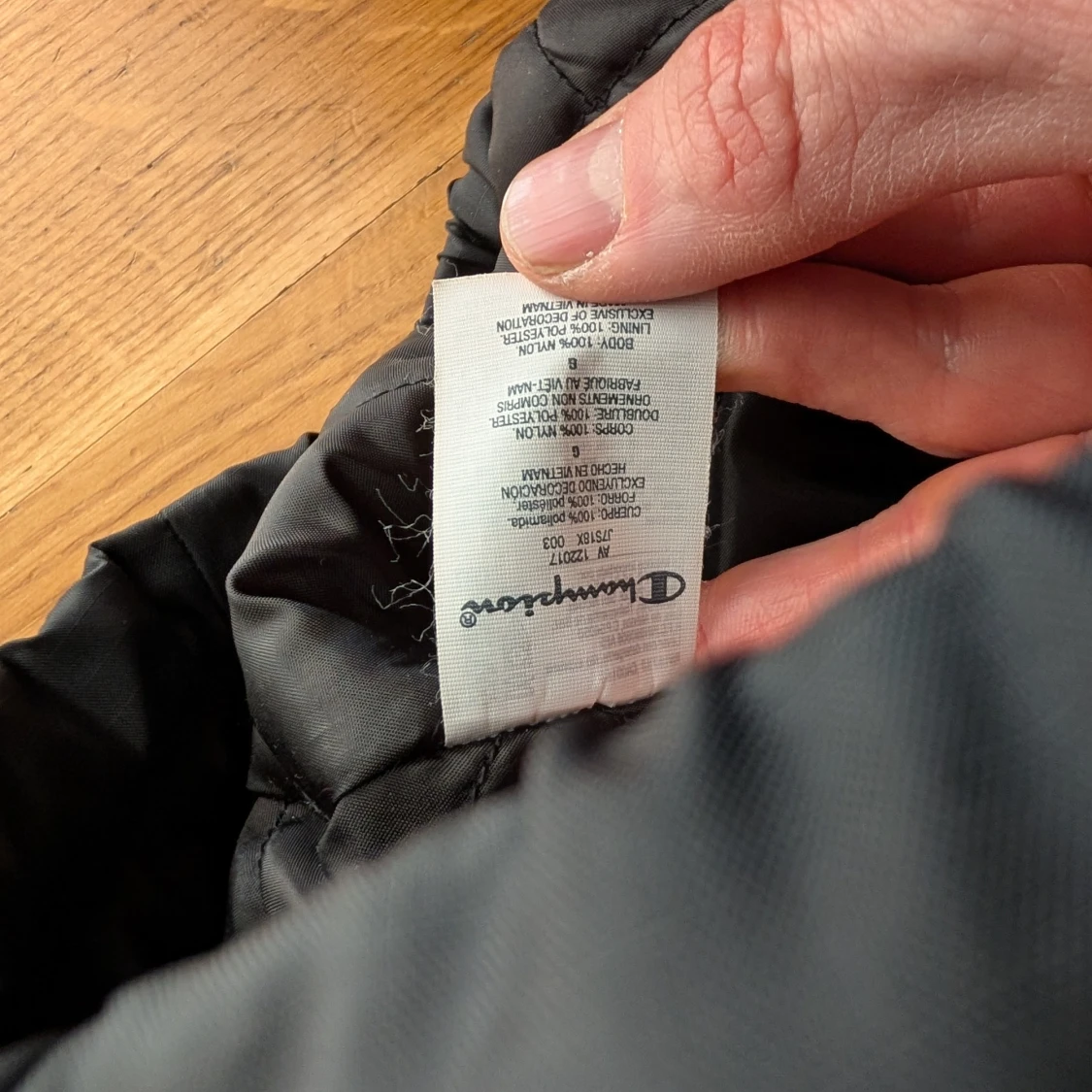 Svart jacka från Champion x Supreme - 3